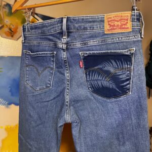 Levi 711 Jeans - 28"